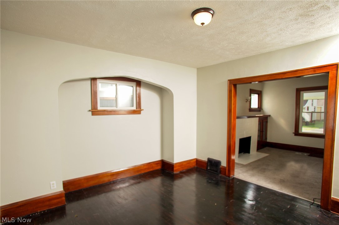 1507 Ridgeway Place NW Canton OH 44709