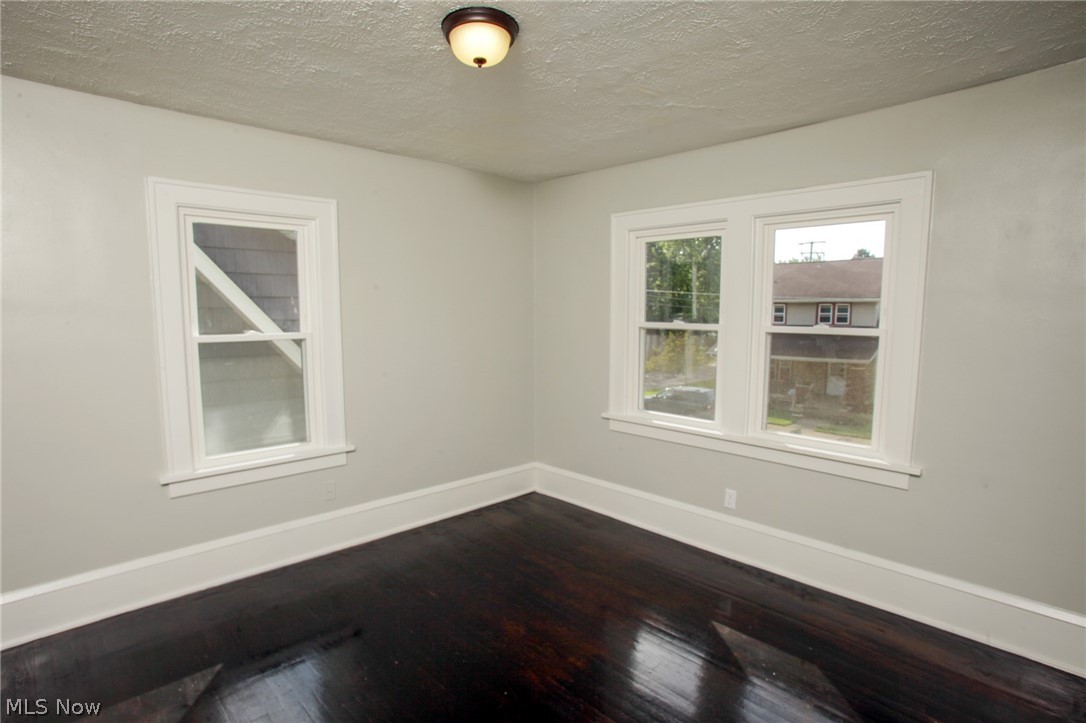 1507 Ridgeway Place NW Canton OH 44709