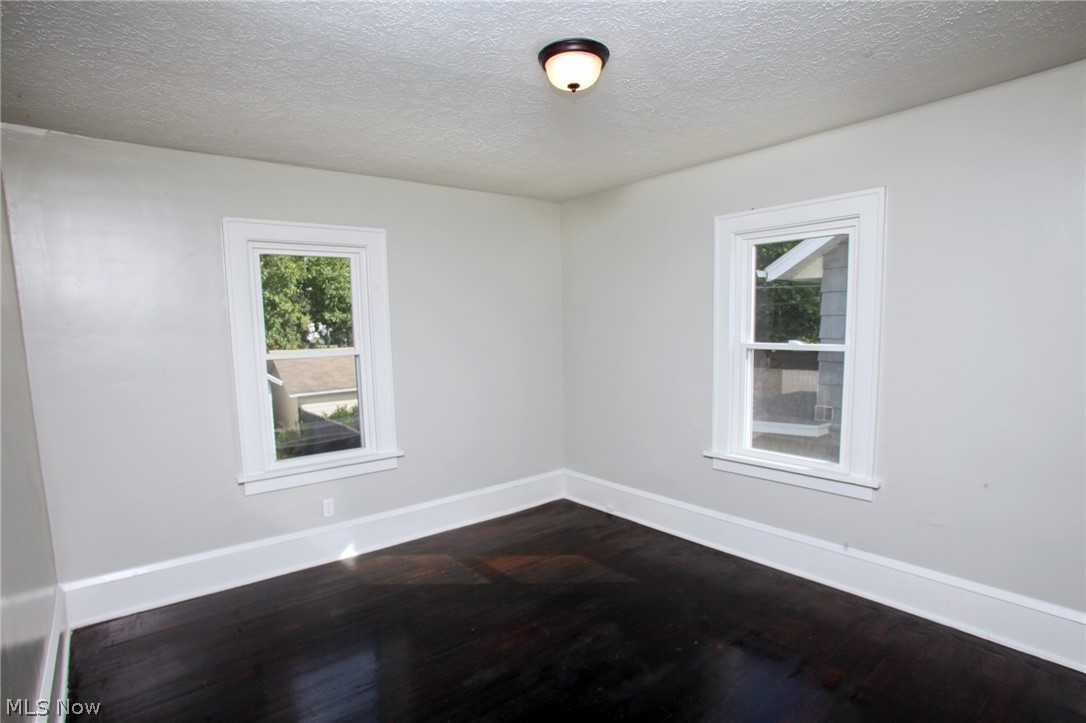 1507 Ridgeway Place NW Canton OH 44709
