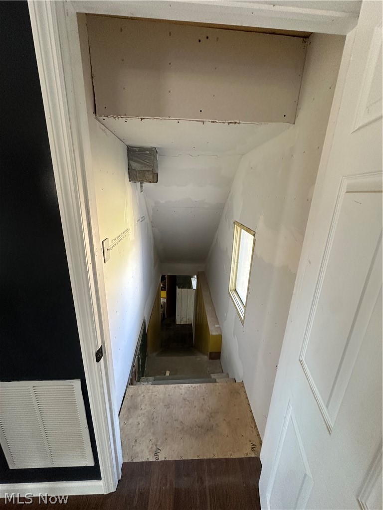 6123 Fairdale Drive Cambridge OH 43725