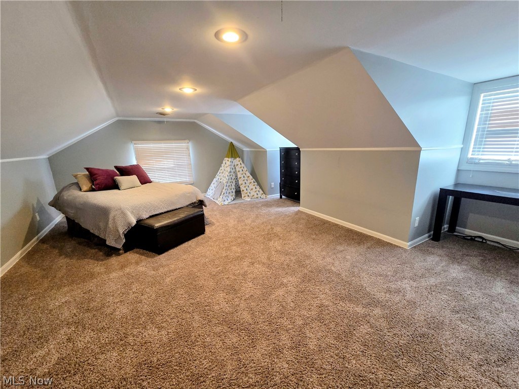 15 Wintergreen Hill Drive Painesville OH 44077