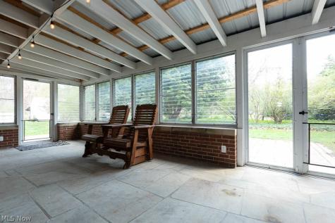 15 Wintergreen Hill Drive Painesville OH 44077