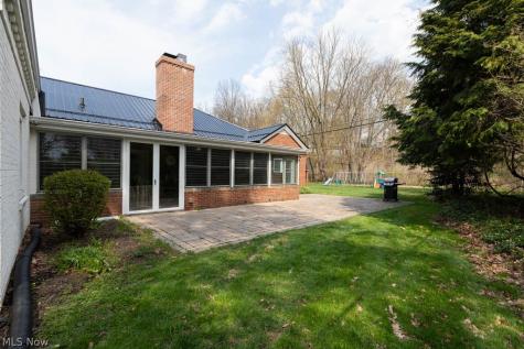 15 Wintergreen Hill Drive Painesville OH 44077