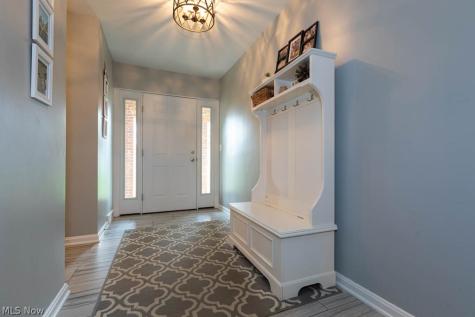 15 Wintergreen Hill Drive Painesville OH 44077