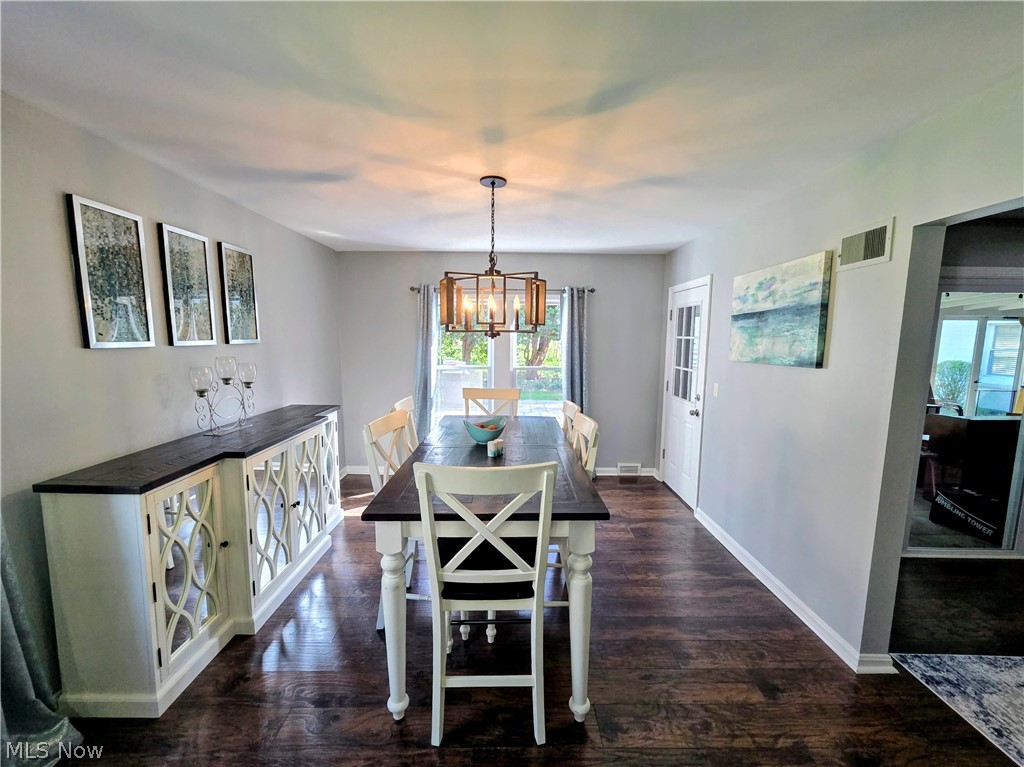 15 Wintergreen Hill Drive Painesville OH 44077