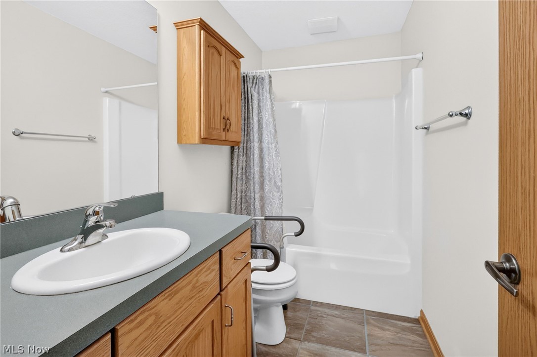 1659 Summerlin Drive Wooster OH 44691