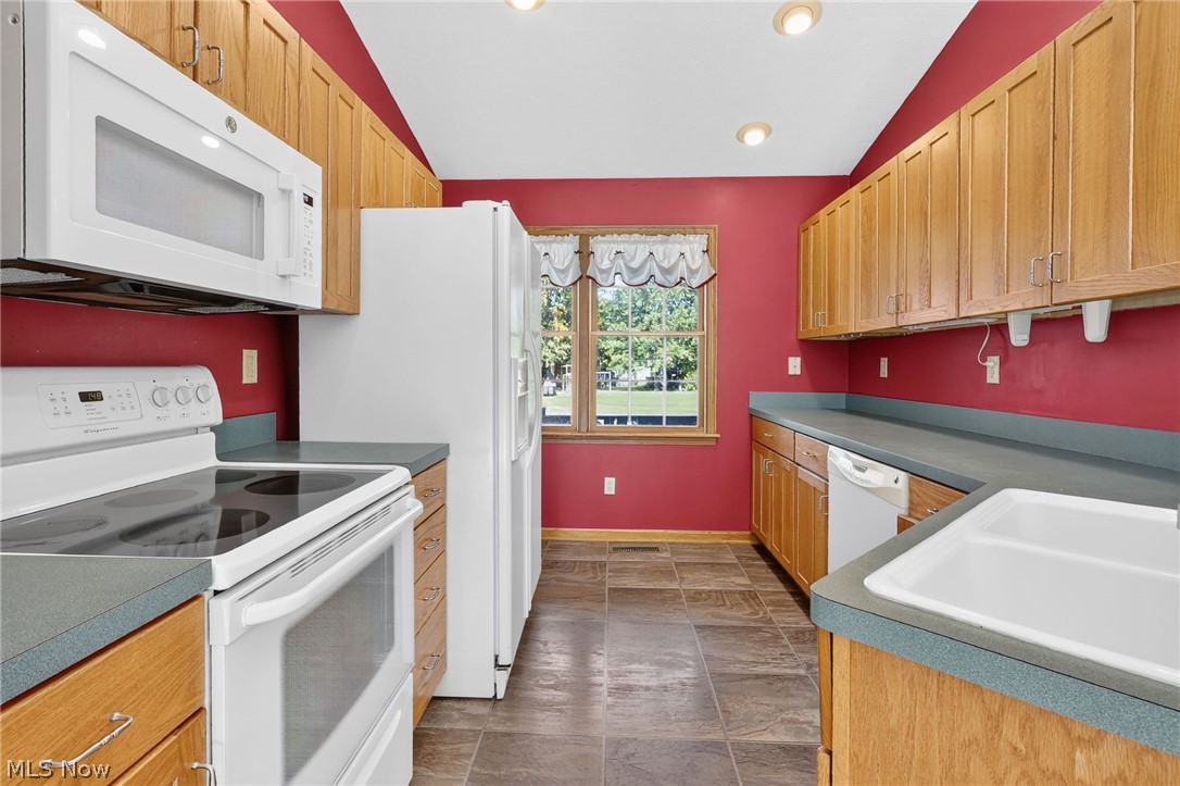 1659 Summerlin Drive Wooster OH 44691