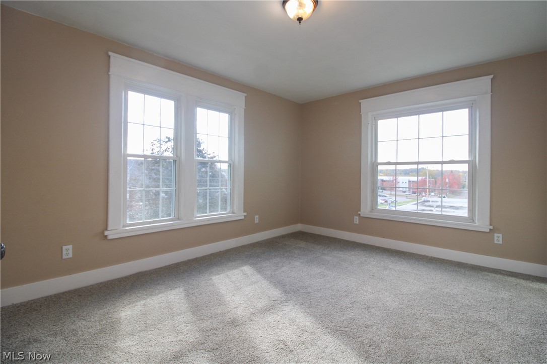 24 E Kline Street Girard OH 44420