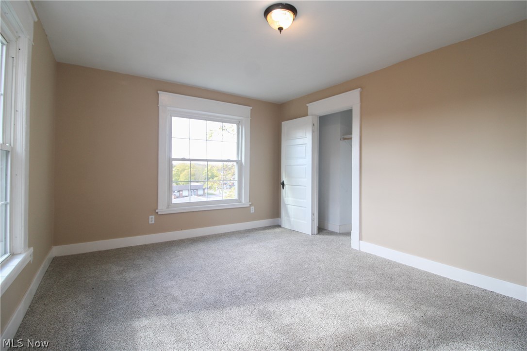 24 E Kline Street Girard OH 44420