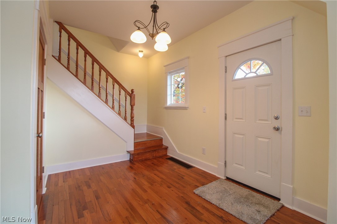 24 E Kline Street Girard OH 44420