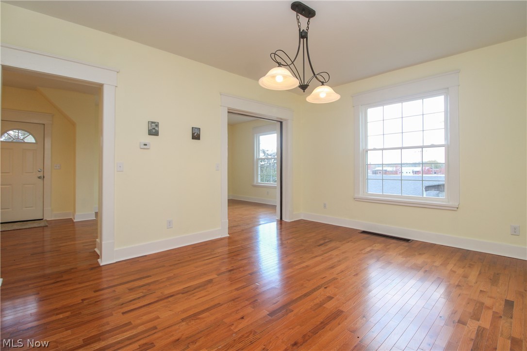 24 E Kline Street Girard OH 44420