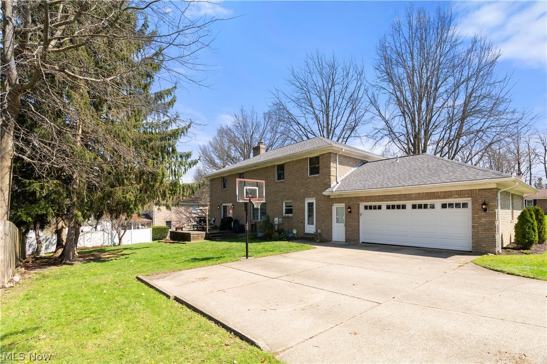 4705 Woodland Avenue NW Canton OH 44709