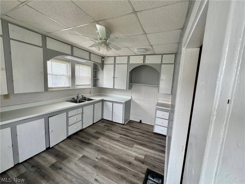 1349 E Main Street Coshocton OH 43812