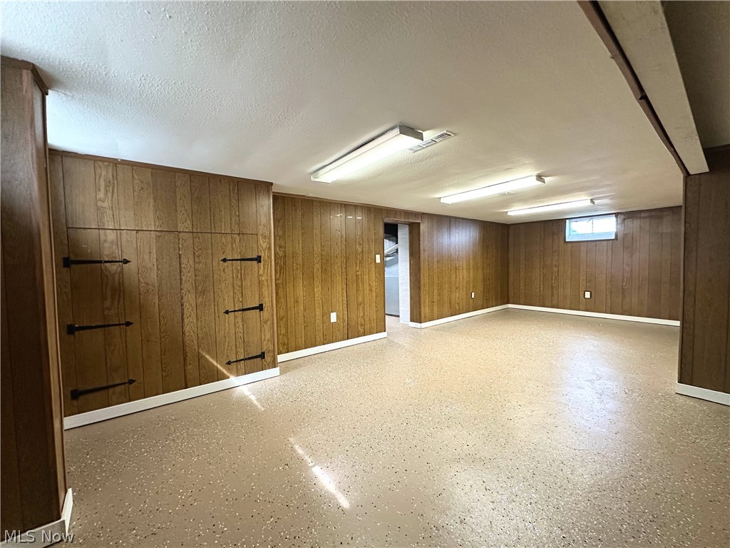982 Quarry Drive Cleveland Heights OH 44121