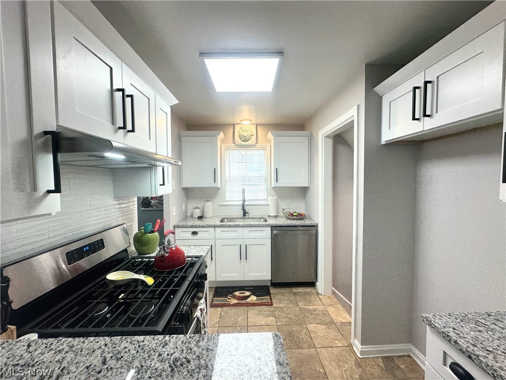 982 Quarry Drive Cleveland Heights OH 44121