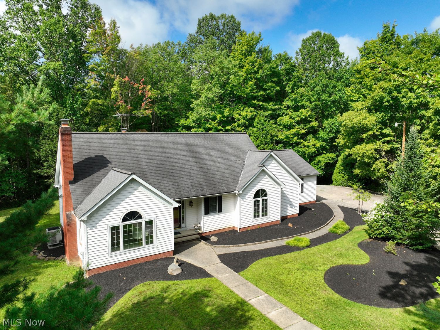 12504 Heath Road Chesterland OH 44026