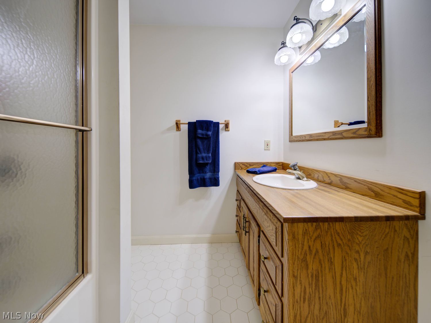 12504 Heath Road Chesterland OH 44026