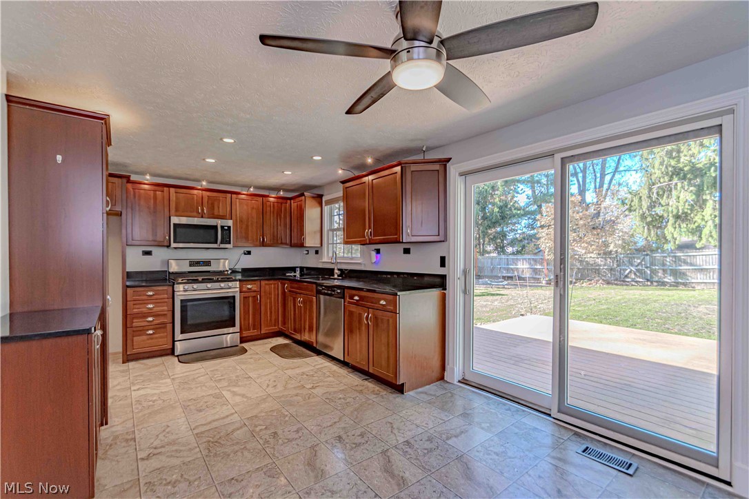 4814 Debbie Drive Medina OH 44256