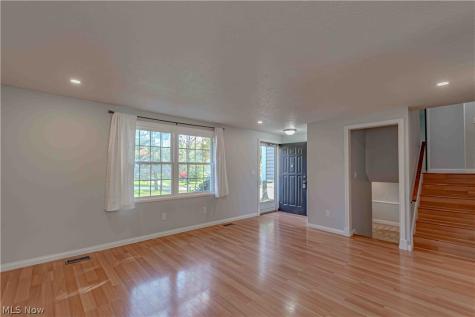 4814 Debbie Drive Medina OH 44256