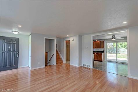 4814 Debbie Drive Medina OH 44256