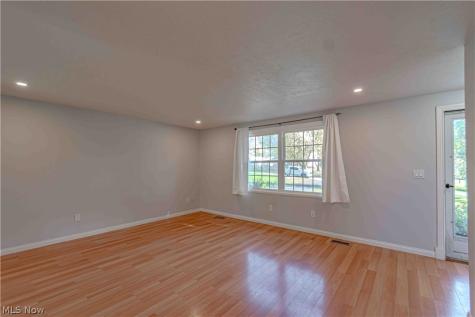 4814 Debbie Drive Medina OH 44256