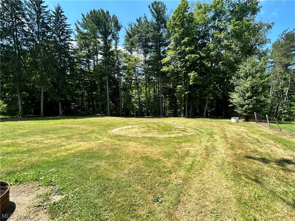 8925 Youngstown Conneaut Kinsman OH 44428
