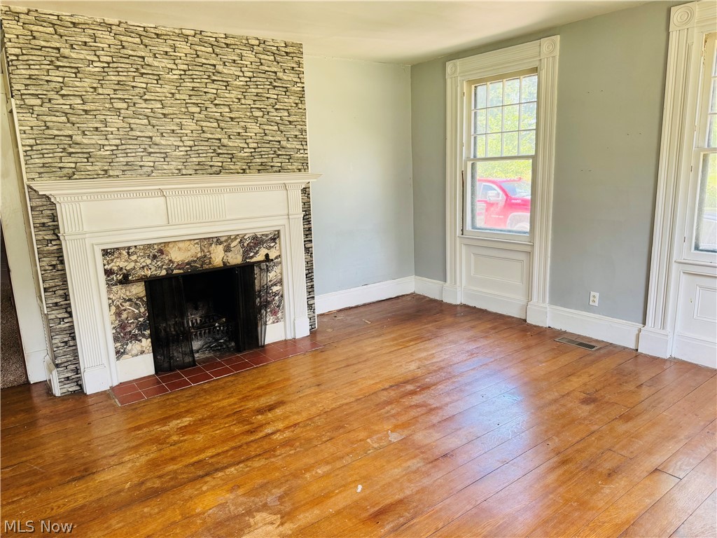 8925 Youngstown Conneaut Kinsman OH 44428