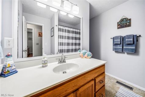 38541 Bell Road Willoughby OH 44094