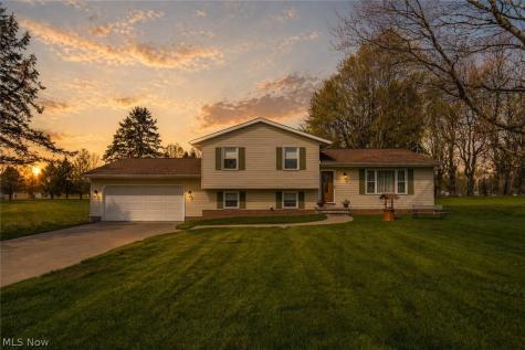 5029 Broadway Avenue NE Louisville OH 44641