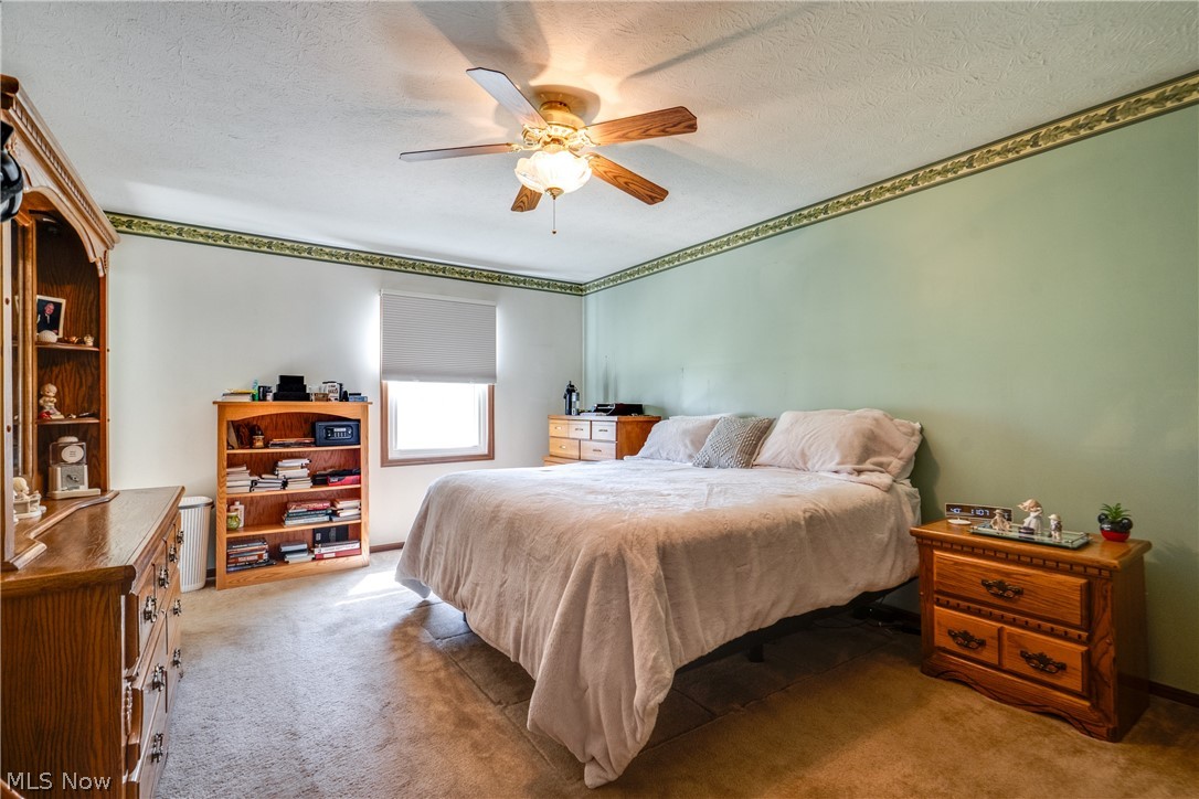 5029 Broadway Avenue NE Louisville OH 44641