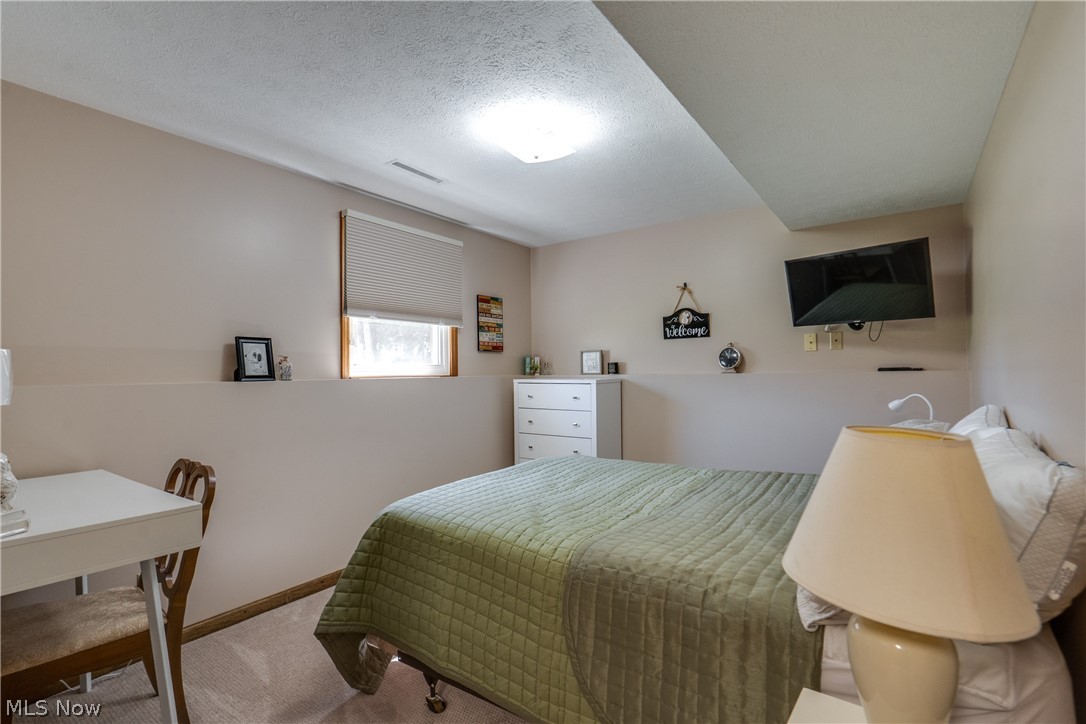 5029 Broadway Avenue NE Louisville OH 44641