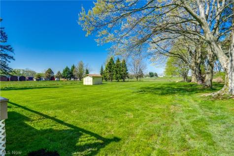 5029 Broadway Avenue NE Louisville OH 44641