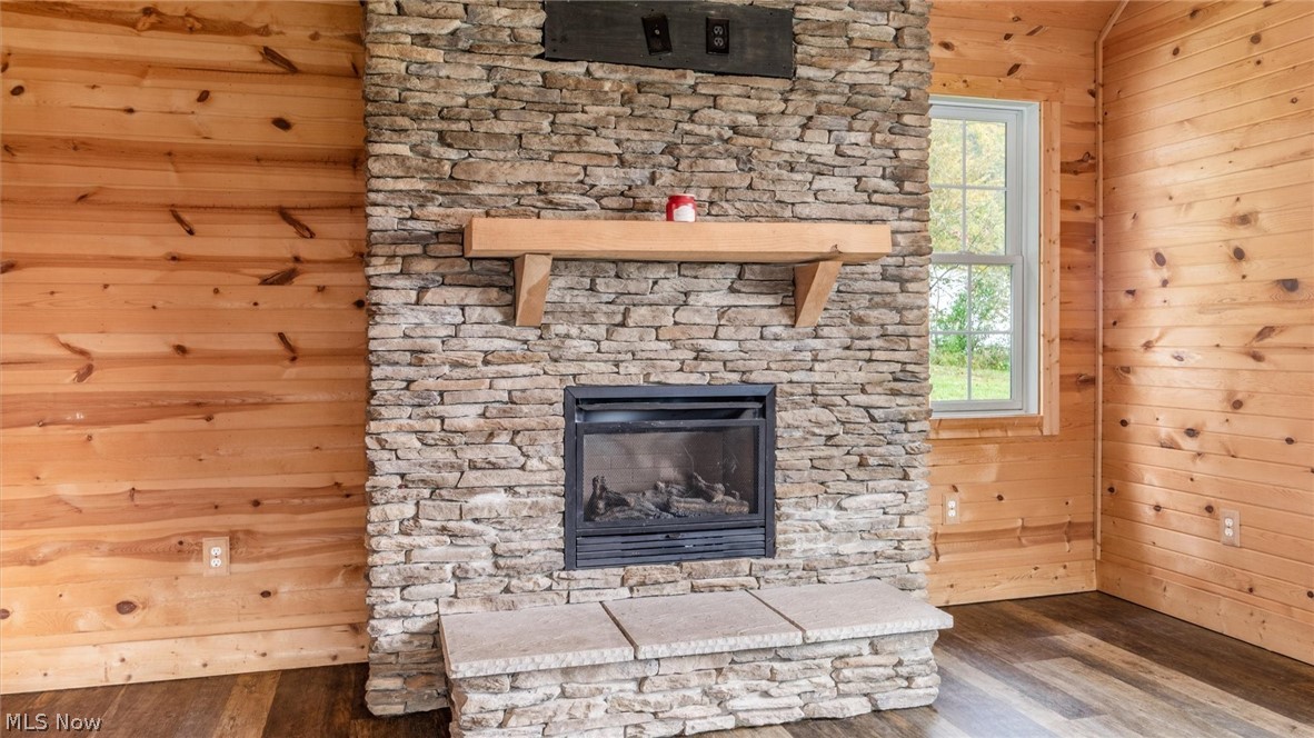3365 Gorsuch Road Nashport OH 43830