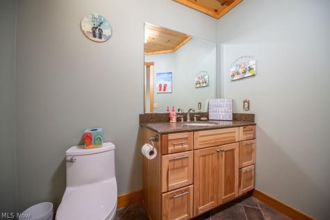 72 Cheyenne Trail Malvern OH 44644