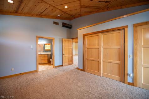 72 Cheyenne Trail Malvern OH 44644