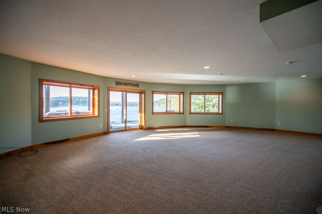 72 Cheyenne Trail Malvern OH 44644