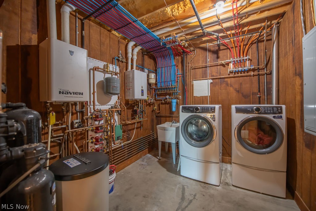 72 Cheyenne Trail Malvern OH 44644