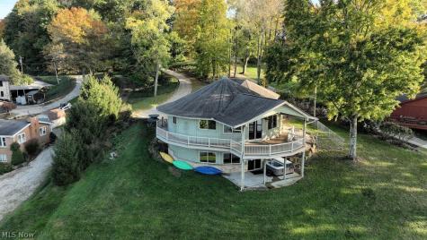 72 Cheyenne Trail Malvern OH 44644