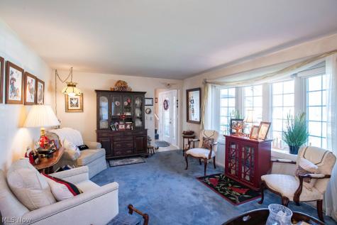347 Colgate Avenue Elyria OH 44035