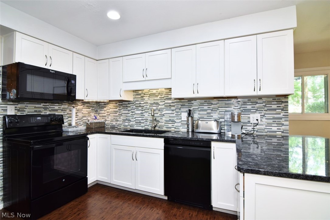 4651 Whitehall Drive South Euclid OH 44121