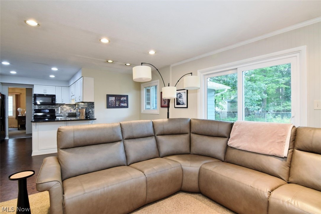 4651 Whitehall Drive South Euclid OH 44121