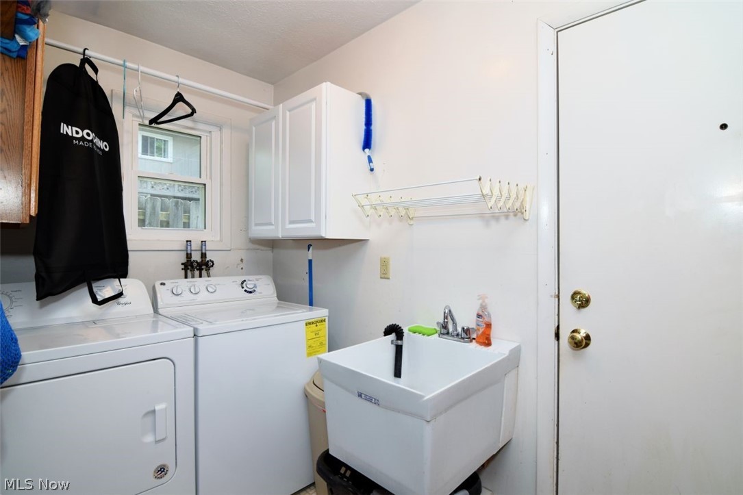 4651 Whitehall Drive South Euclid OH 44121