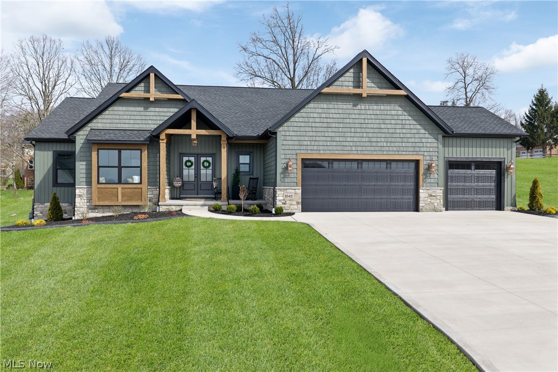 3542 Joyce Avenue NW Massillon OH 44646