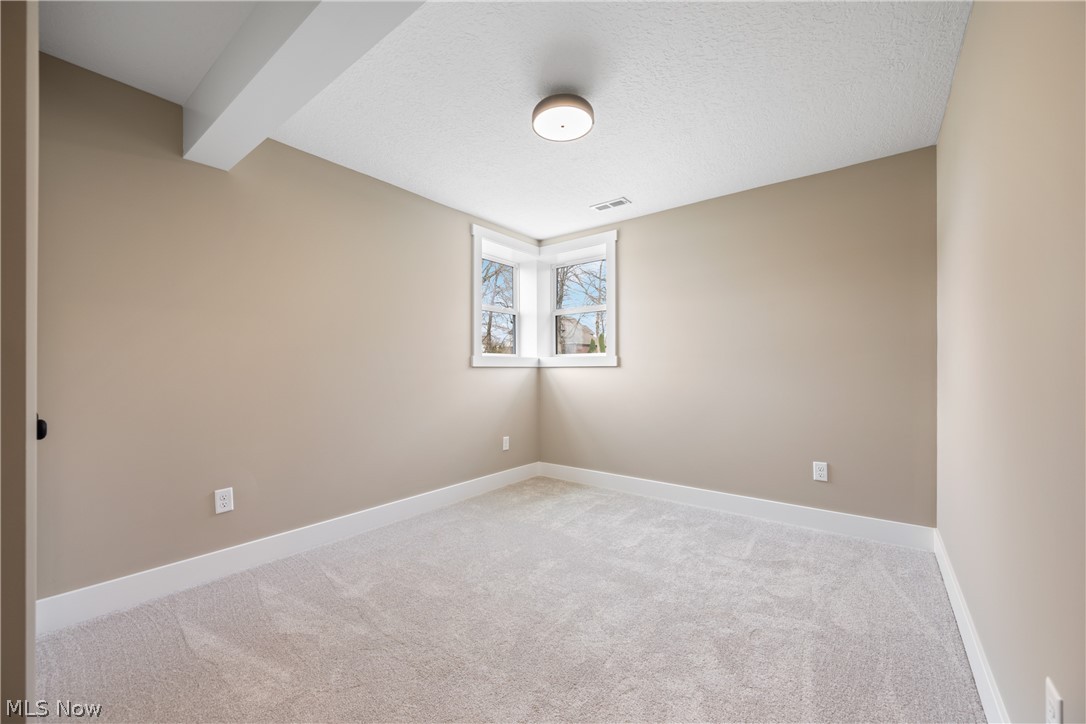 3542 Joyce Avenue NW Massillon OH 44646