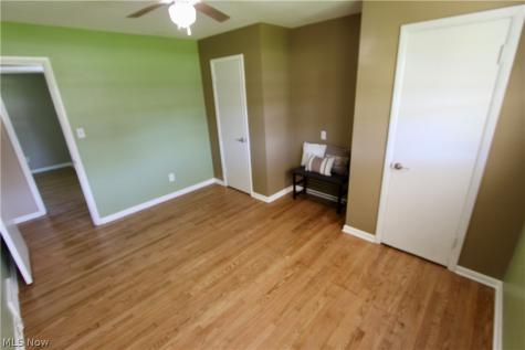 1303 Cherry Lane Seven Hills OH 44131