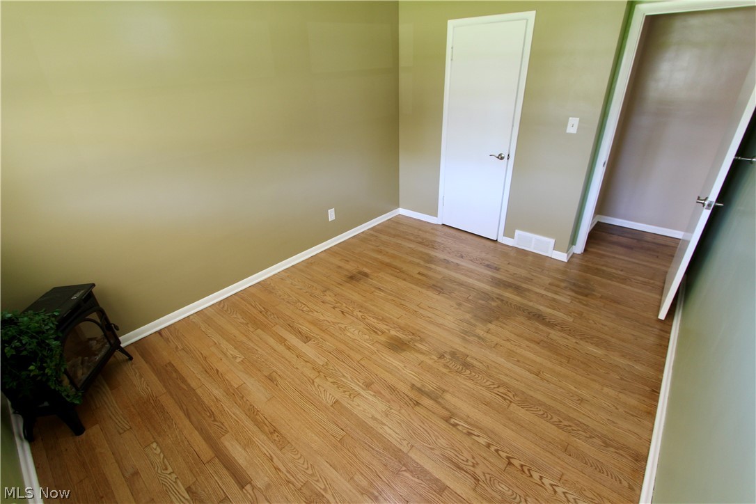 1303 Cherry Lane Seven Hills OH 44131