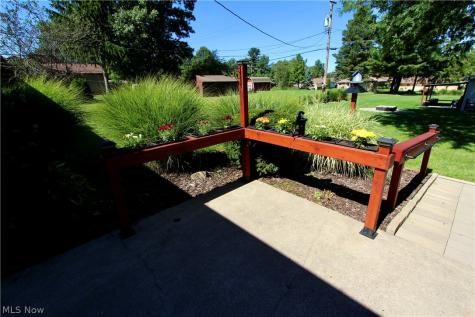 1303 Cherry Lane Seven Hills OH 44131