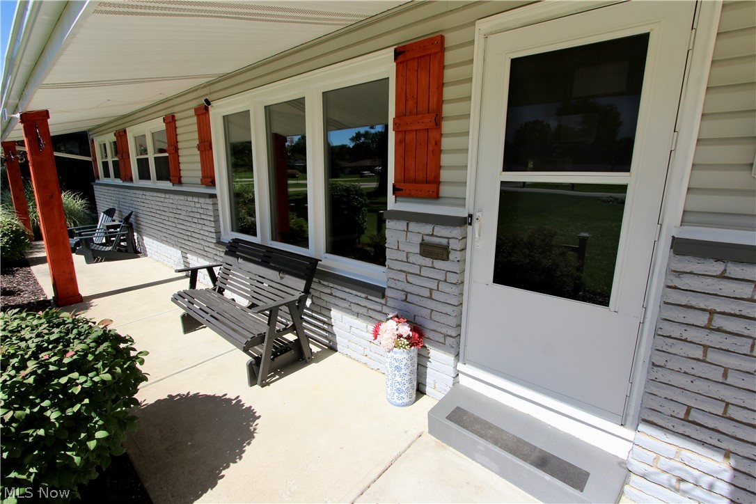 1303 Cherry Lane Seven Hills OH 44131