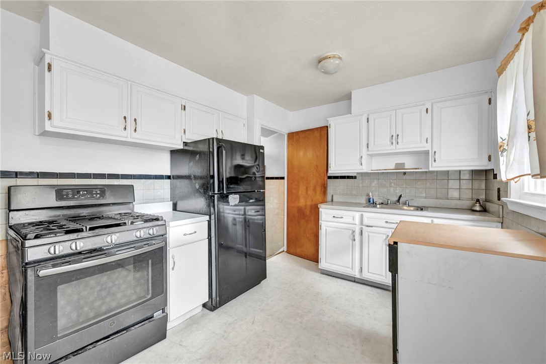 4157 W 157th Street Cleveland OH 44135