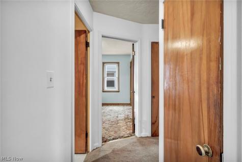 4157 W 157th Street Cleveland OH 44135